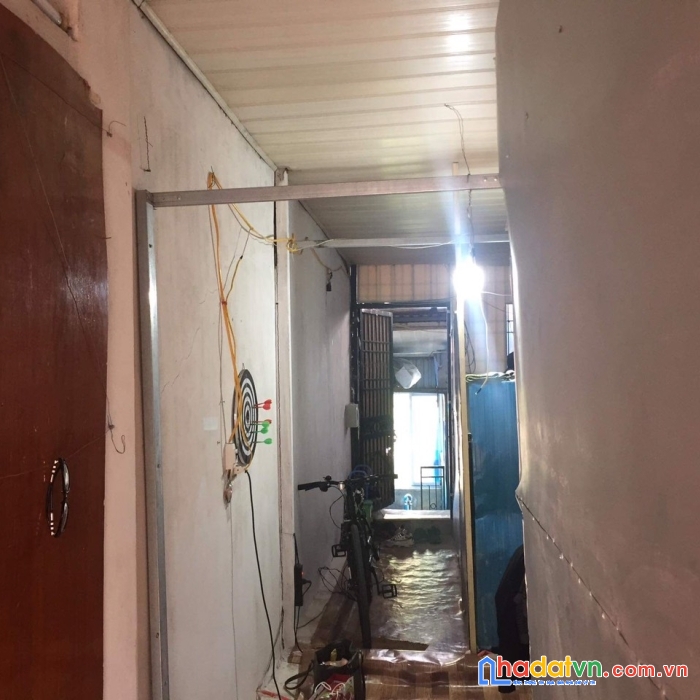 Cho thuê nhà ngõ 105 phố láng hạ, đống đa, hà nội, 2,5 triệu/tháng