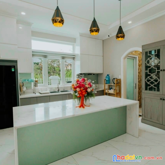 ( gấp gấp ) cần bán gấp biệt thự đẹp đường quang trung, đà lạt giá chỉ 14.5 tỷ