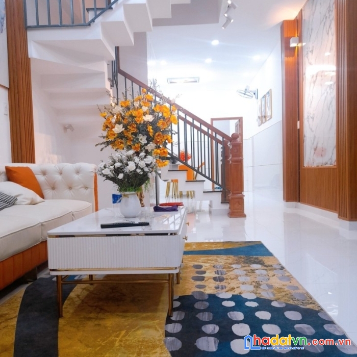 Bán nhà nguyễn văn khối gò vấp hẻm xe hơi 4 tầng mới đẹp ở ngay