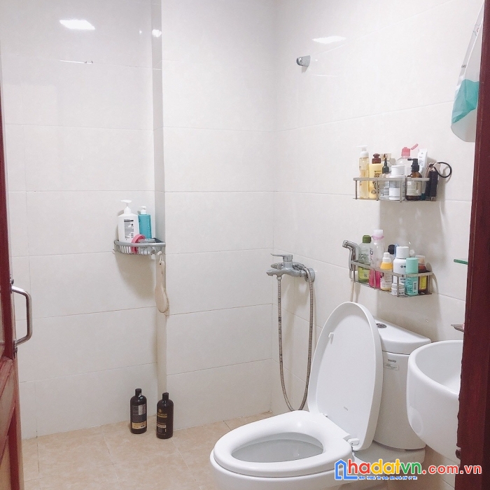 Bán nhà trương định, hoàng mai 35m2 5 tầng, ở ngay 2 tỷ 8