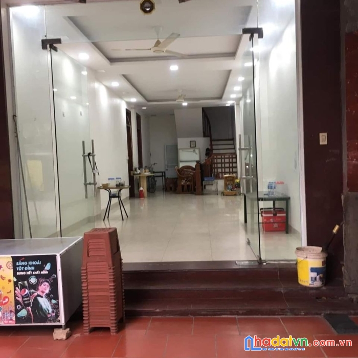 Cho thuê nhà quang trung hà đông - 60m 4 tầng - vỉa hè rộng - kinh doanh thỏa mái