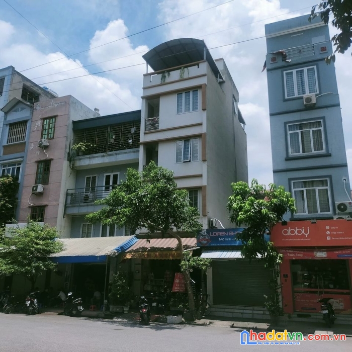 Cho thuê nhà quang trung hà đông - 60m 4 tầng - vỉa hè rộng - kinh doanh thỏa mái