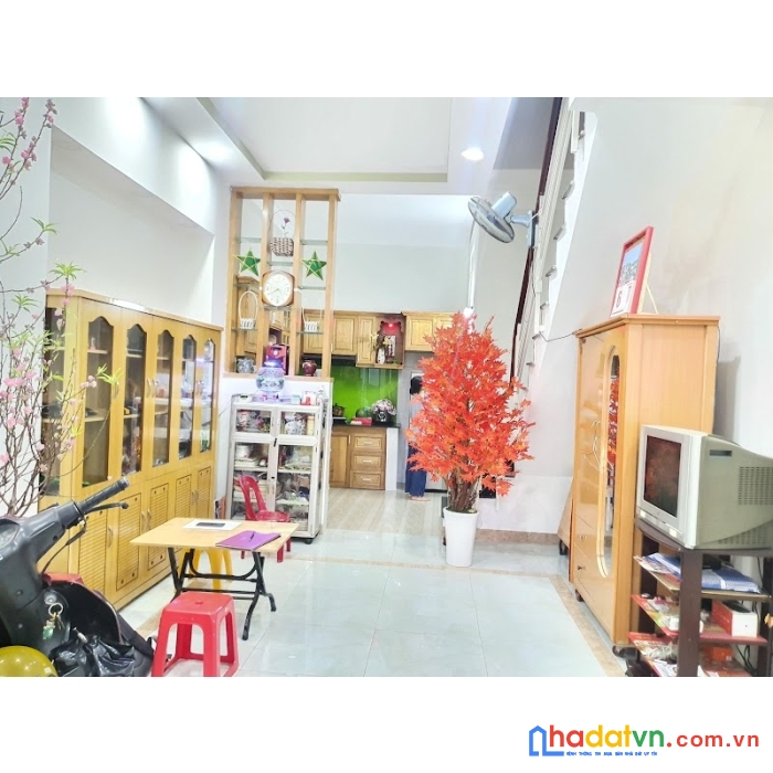 Bán nhà đường 27 tp 4x11 4t gần chợ sơn kỳ, aeon, trường học các cấp aeon giá chỉ 5 tỷxx