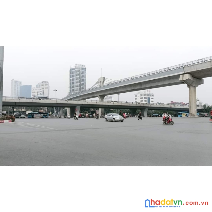 Bán nhà mặt phố cầu giấy 66m c4, mt: 3.7m