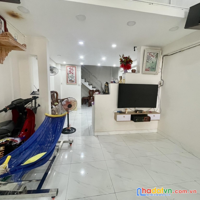 Bán nhà hẻm nhựa xe tải đường mã lò quận bình tân 4x15.5 xây 2 tầng btct giá 4.5 tỷ tl