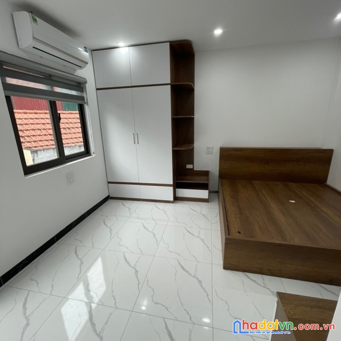 Bán ccmn 10 phòng 35tr/th đường cầu giấy 50m 6 tầng mt 5m chỉ 7,9 tỷ.