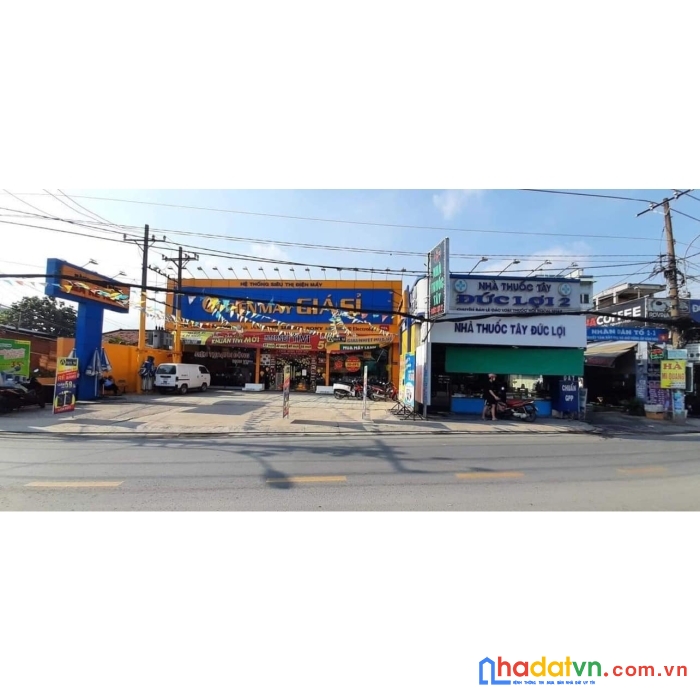 Mặt tiền vĩnh lộc,300m2, ngang 8 , kinh doanh đỉnh, ngộp ngân hàng cần bán gấp giảm không phanh.