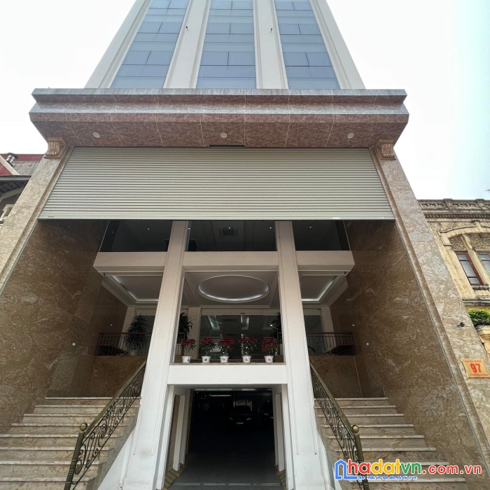 Bán nhà cấp 4, mặt phố hồ tùng mậu, 121m, mặt tiền 8m, giá 26 tỷ