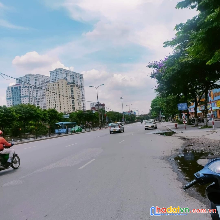 Bán đất tặng nhà mặt phố giải phóng, hoàng mai, 90m2, chỉ 20 tỷ, kinh doanh siêu đỉnh