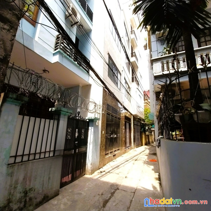 Bán nhà cầu giấy, 52m, 4t, 7p, 5 tỷ 75, ngõ nông, 2 thoáng