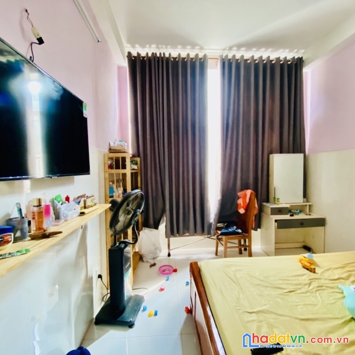 Bán nhà mặt tiền đường ngô quyền - thu nhập hơn 300tr/tháng , mỏ vàng trung tâm quận 5 .
