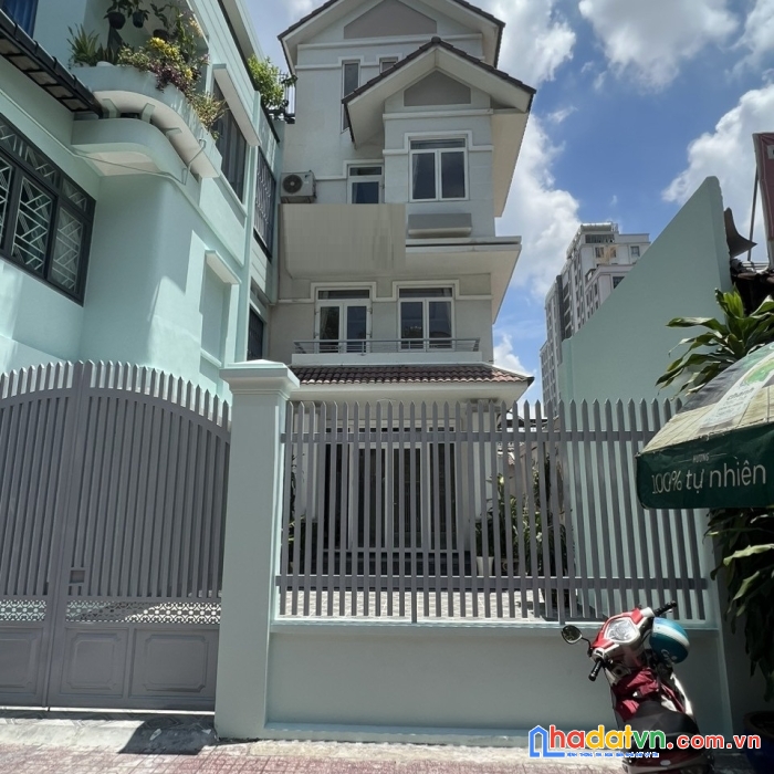 Cho thuê nhà mặt tiền võ văn tần , phường 6, quận 3