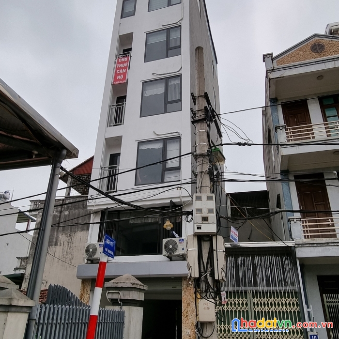 Chính chủ nhà 7 tầng cần cho thuê căn hộ tầng 4 có thang máy mới xây, view hồ