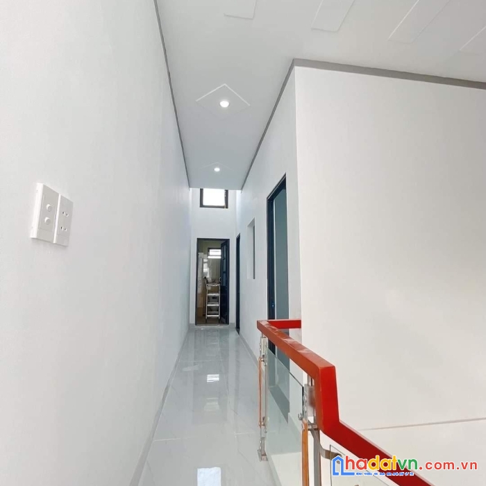 Chính chủ cần bán căn nhà đẹp mới xây -giá cực rẻ giáp tp biên hòa