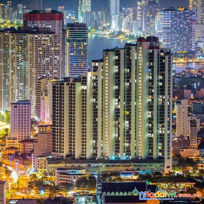 Cho thuê ks chỉ 30tr/tháng gồm 7 tầng 25p nguyễn đức cảnh