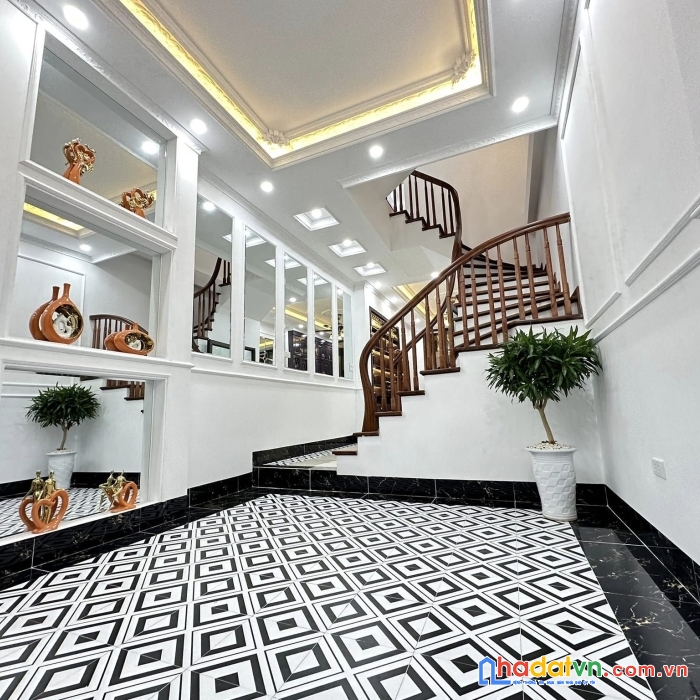 Bán nhà phố khương trung, thanh xuân 36m, 3 tầng. giá: 4.3 tỷ