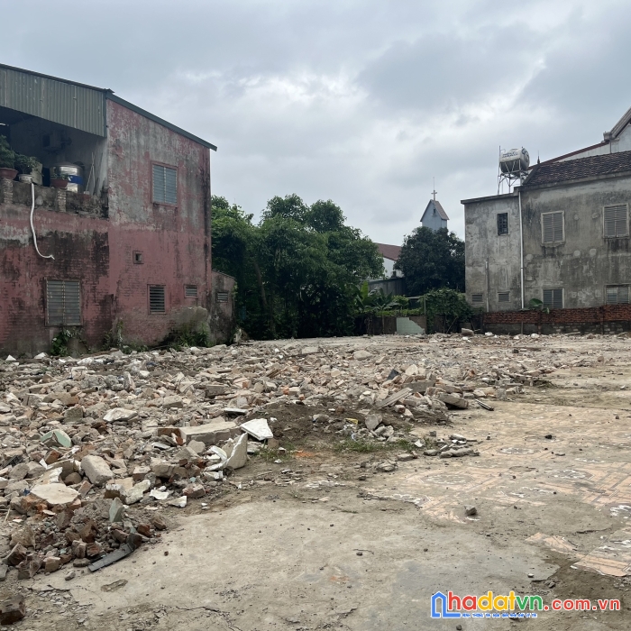 Bán lô 614m2 full thổ cư 100% giá chỉ 8.5 triệum2 phường đông vĩnh, tp vinh