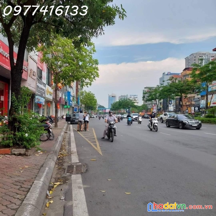 Bán nhà phố xã đàn, ô chợ dừa, dt 65m2, thang máy, kinh doanh, mt 5.4m, vỉa hè 7m