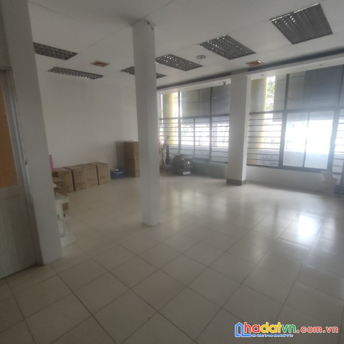 Cho thuê nhà mặt tiền đường 3/2, phường 12, quận 11