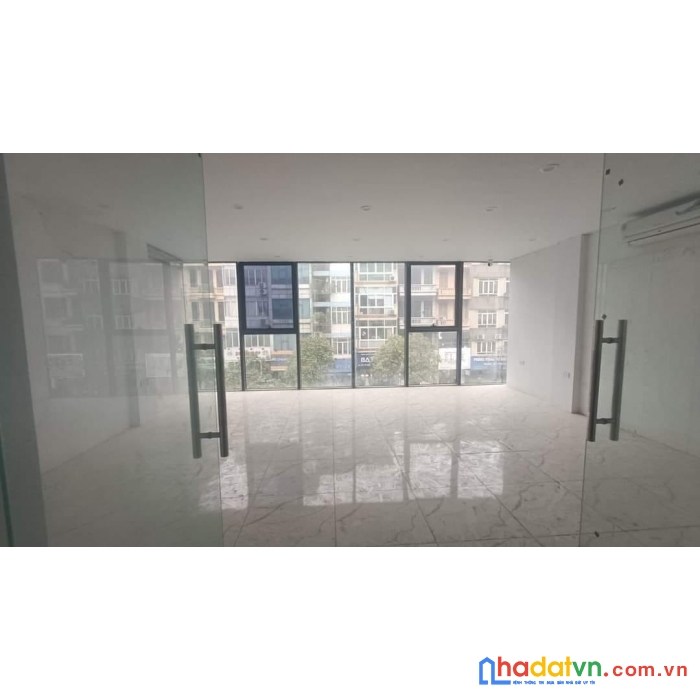 Bán nhà mặt phố vũ phạm hàm, vỉa hè rộng, mặt tiền khủng, kinh doanh đỉnh, 8 tầng, 45m2, 26 tỷ.