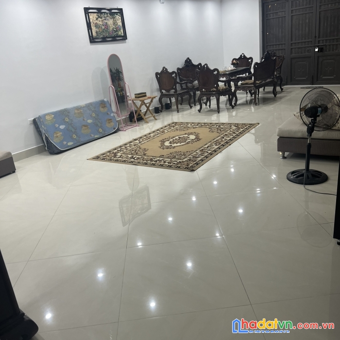 Chính chủ cần cho thuê tầng 1 ở số 69 ngõ 71 phố trần quang diệu, đống đa, hà nội.