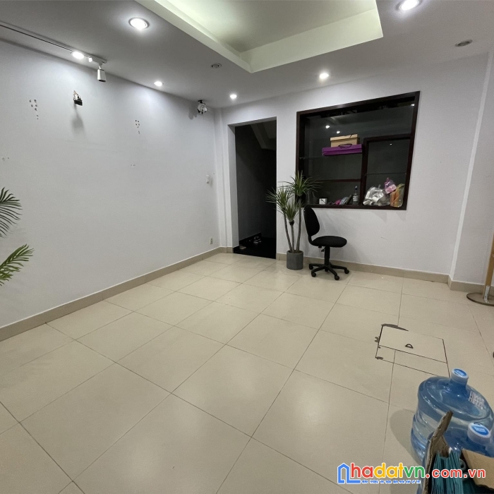 Cần cho thuê mặt bằng vị trí đẹp tại quận 3, tphcm