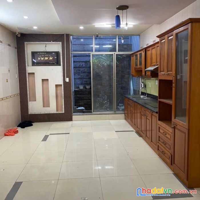 Bán mặt tiền kd 104m2 3 tầng btct phú thọ hòa tân phú đang cho thuê 40 triệu/1 tháng nhỉnh 17 tỷ tl