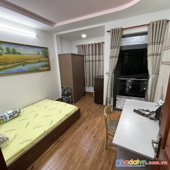 Bán gấp căn góc 2 mtnb đường thái phiên, p8, quận 11