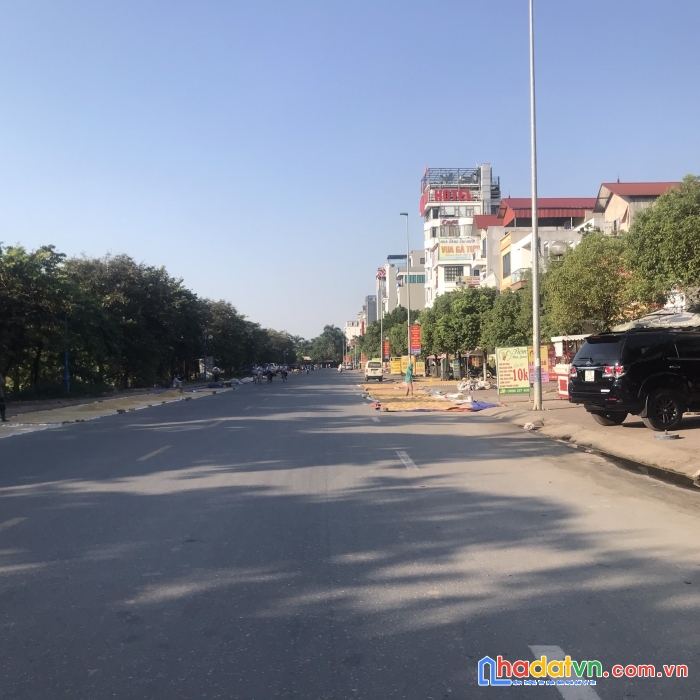 Bán tháo hơn 60m vĩnh ngọc-đông anh giá bèo. mt 5m có vỉa hè