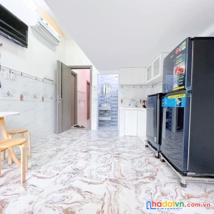 Nhà đẹp 5 tầng dương bá trạc p1q8 thu nhập 100 triệu/tháng