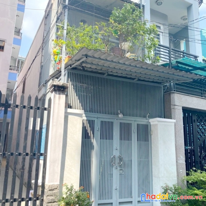 Nhà 2 tầng hẻm ôtô đường dương bá trạc p1q8. giá 4 tỷ tl
