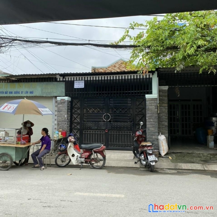 Chính chủ cần bán gấp căn nhà vị trí tại huyện hóc môn-hcm
