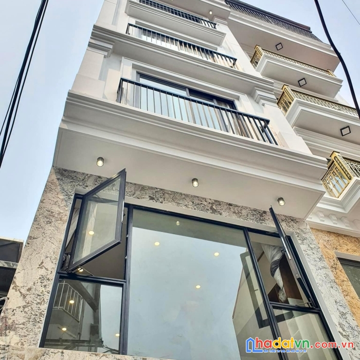 Bán nhà phố nguyễn thị định, cầu giấy 80m, 5 tầng, mt 4.5m. giá: 24 tỷ