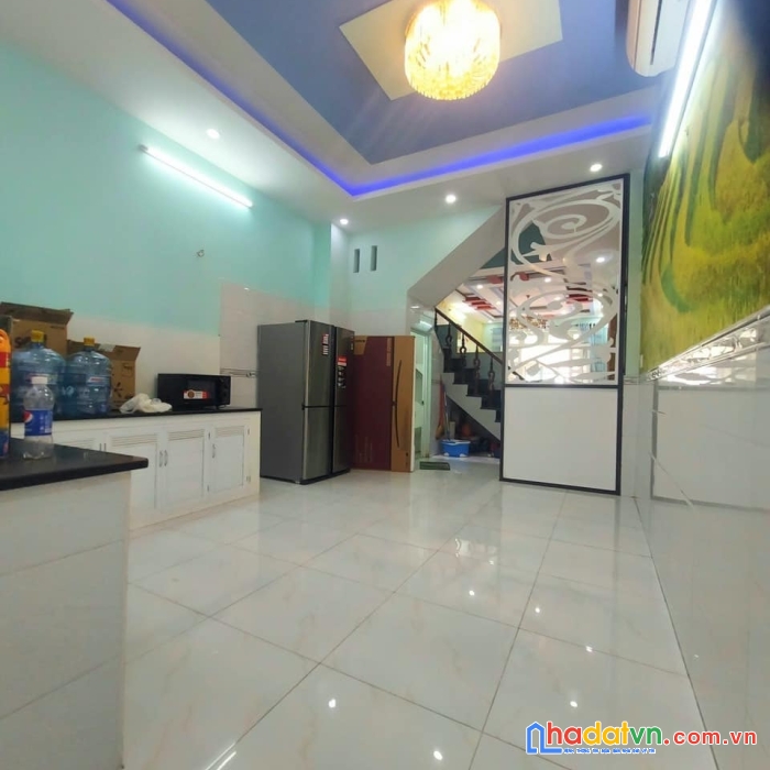 Bán nhà 4 tầng, 80m2, hẻm xe tải tránh, lê văn quới, bình tân, giáp ngã tư 4 xa , tân phú.