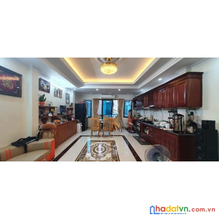 Bán nhà thái hà, đống đa, 48m2  4 tầng, giá 5.3 tỷ, gần ô tô