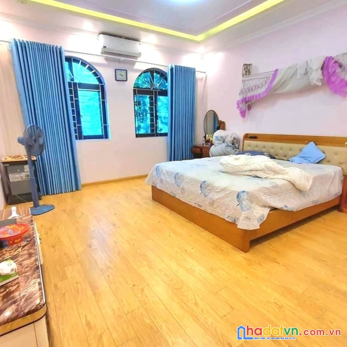 Bán nhà thái hà, đống đa, 48m2  4 tầng, giá 5.3 tỷ, gần ô tô