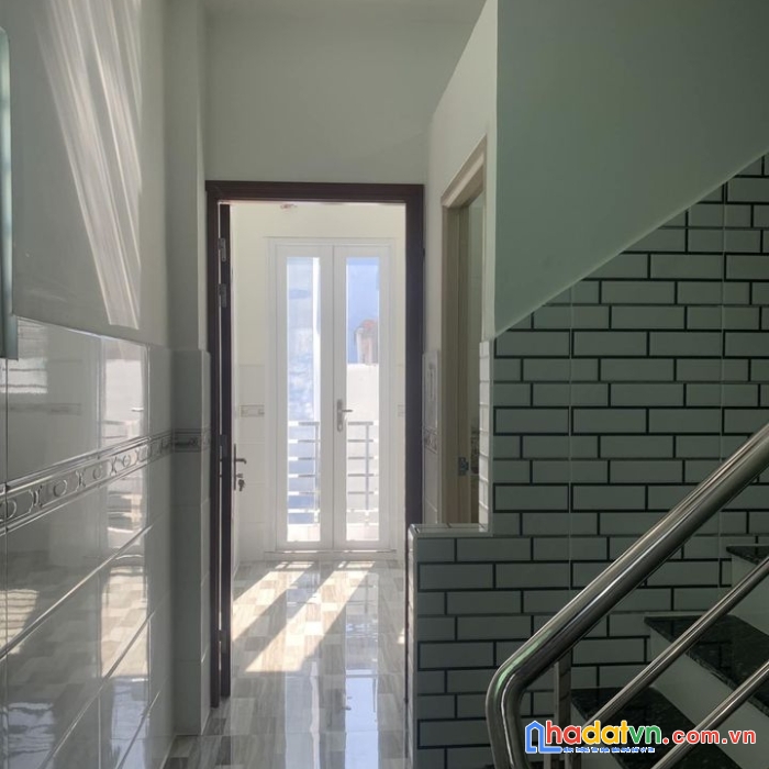 Bán gấp chdv hxh tránh - thành thái quận 10 doanh thu gần 100tr tháng - nhỉnh 15 tỷ