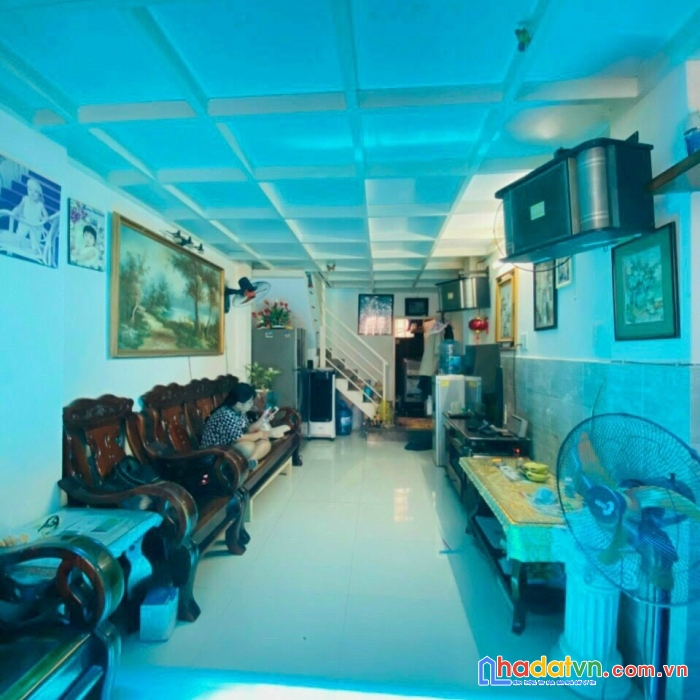 Nhà võ duy ninh bình thạnh 36m 3 tang 3,9 tỷ .xe hơi đỗ gần nhà
