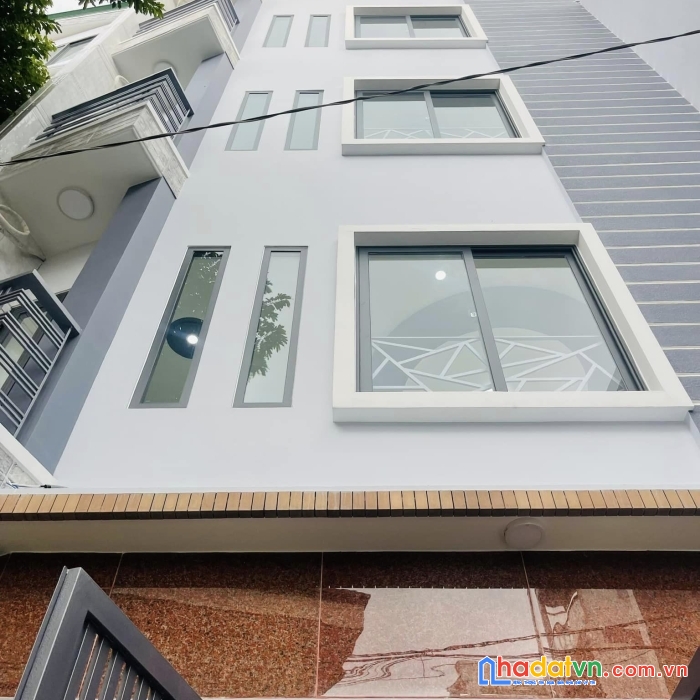 Nhà đẹp phú nhuận 60m2 - 7 phòng khép kín - hxh 7 chỗ vào nhà ngủ - chỉ 10.9 tỷ