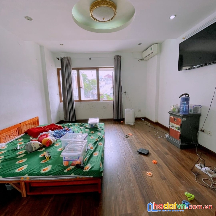 Bán nhà thái thịnh, đống đa, 62m2 5t mt4m, giá 5.4 tỷ, 9 ngủ