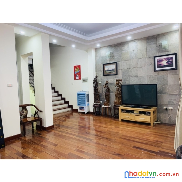 Ngõ thông 1 nhà ra phố nguyễn lương bằng, đống đa, 40m2 x 5 tầng, 5,7 tỷ lh 0966037496