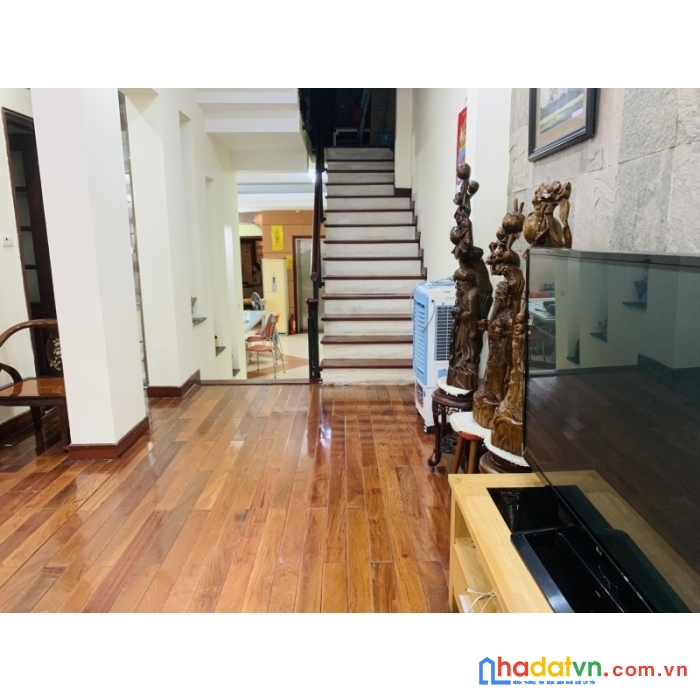 Ngõ thông 1 nhà ra phố nguyễn lương bằng, đống đa, 40m2 x 5 tầng, 5,7 tỷ lh 0966037496