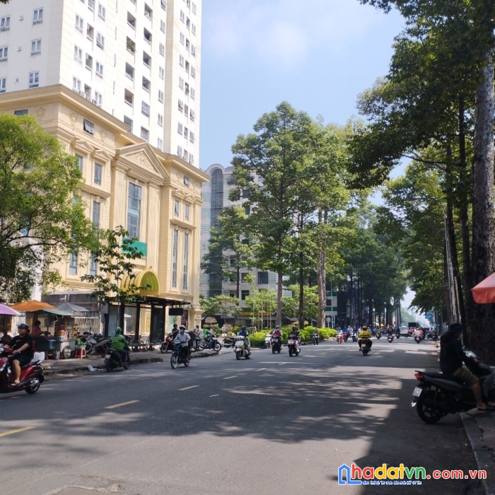 Bán tòa nhà mt trung sơn giáp q1- 8x19 - 6 tầng