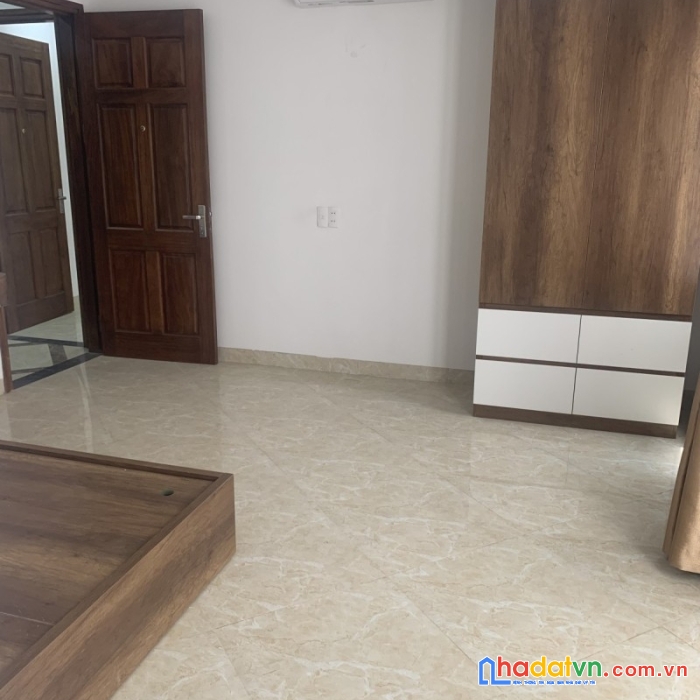 Bán nhà trần quý cáp, 50m ra ga hà nội, 30m2 x 6 tầng, gần ô tô, nở hậu, 4 tỷ, 0966037496