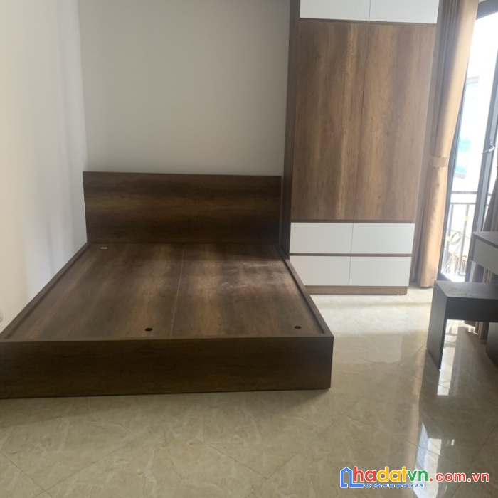 Bán nhà trần quý cáp, 50m ra ga hà nội, 30m2 x 6 tầng, gần ô tô, nở hậu, 4 tỷ, 0966037496