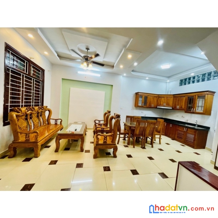 Bán nhà văn chương 38m2 x 5t, ngõ thông tứ tung, nhà đẹp ở luôn, 5.2 tỷ lh 0966037496