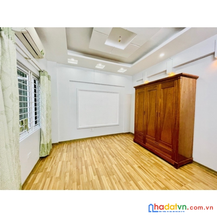 Bán nhà văn chương 38m2 x 5t, ngõ thông tứ tung, nhà đẹp ở luôn, 5.2 tỷ lh 0966037496