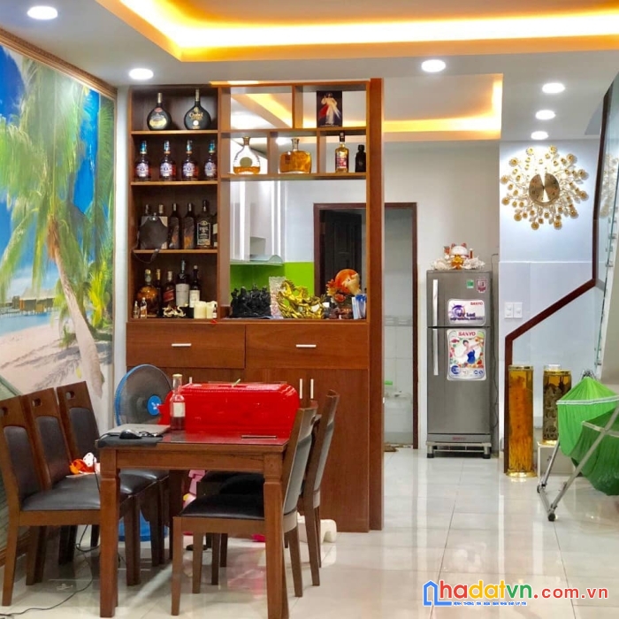 Âu cơ, tân sơn nhì, tân phú, 2 tầng, 56 m2, sát mặt tiền, nhỉnh 4 tỷ.