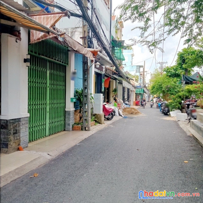 Nhà bán 3 tầng hẻm 11 phạm thế hiển p1q8 - giá : 4 tỷ 450 triệu