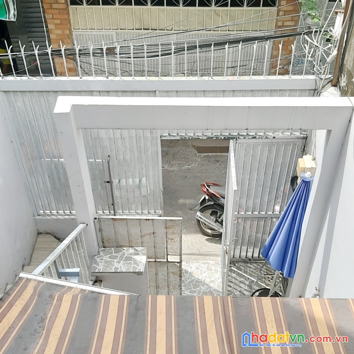 Cho thuê nnc full nội thất hẻm 801 phạm thế hiển p4q8. giá 8tr/ tháng